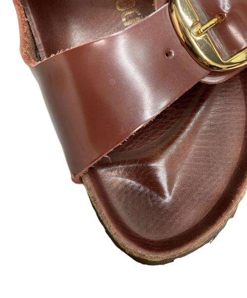 BIRKENSTOCK（ビルケンシュトック）BIRKENSTOCK (ビルケンシュトック) Arizona BigBuckle ブラウン サイズ:24.5cmの古着・服飾アイテム