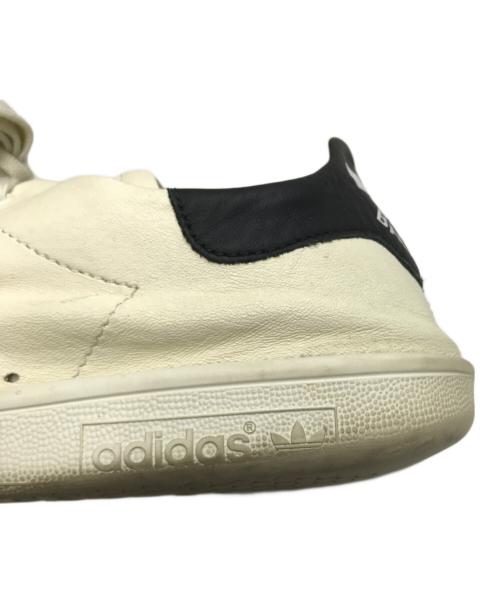 BALENCIAGA（バレンシアガ）BALENCIAGA (バレンシアガ) adidas (アディダス) Stan Smith Worn-Out オフホワイト×ブラック サイズ:SIZE 43の古着・服飾アイテム