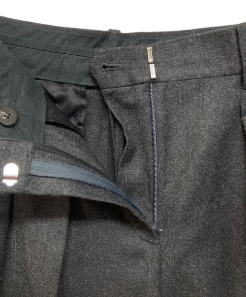 theory（セオリー）theory (セオリー) ダブルプリーツワイドパンツ グレーの古着・服飾アイテム