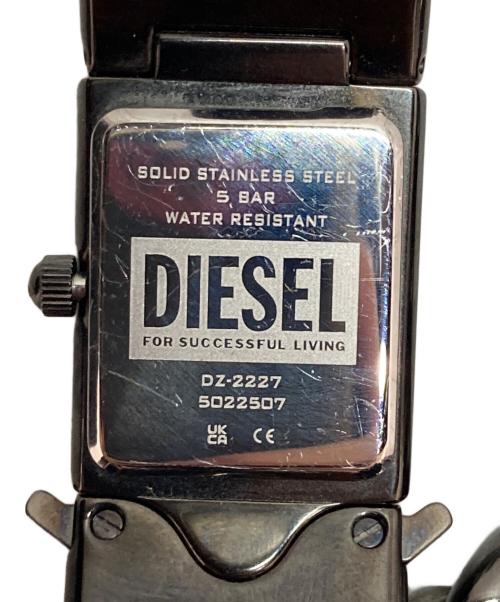 DIESEL（ディーゼル）DIESEL (ディーゼル) Closer in gunmetal stainless steel watch シルバーの古着・服飾アイテム