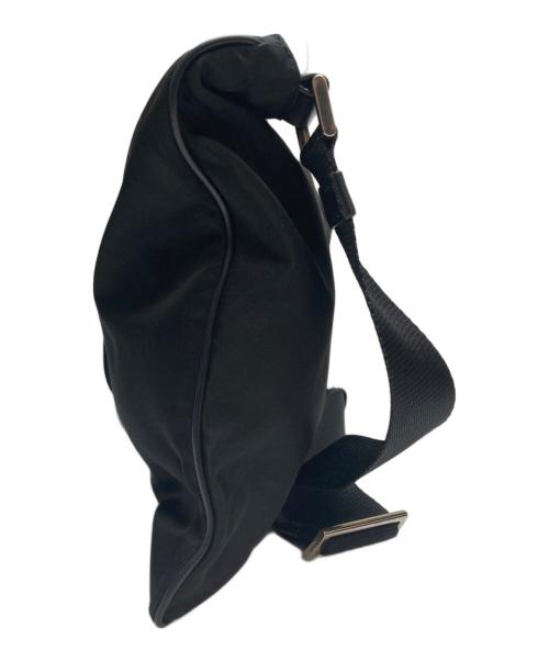 PRADA（プラダ）PRADA (プラダ) ナイロンショルダーバッグ ブラックの古着・服飾アイテム