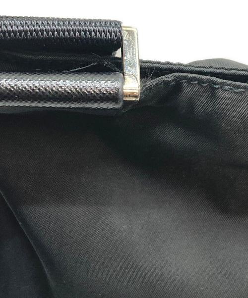 PRADA（プラダ）PRADA (プラダ) ナイロンショルダーバッグ ブラックの古着・服飾アイテム