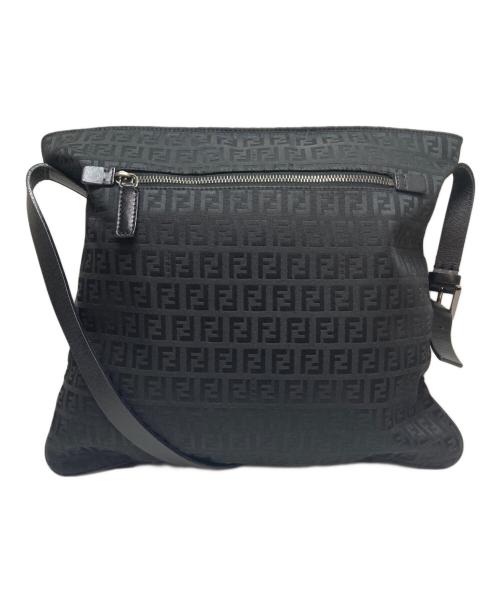 FENDI（フェンディ）FENDI (フェンディ) ズッキーノショルダーバッグ ブラックの古着・服飾アイテム