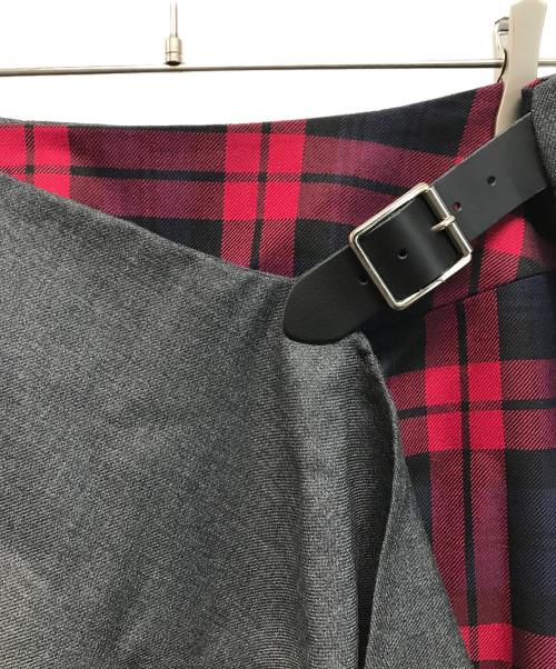 O'NEIL OF DUBLIN（オニールオブダブリン）O'NEIL OF DUBLIN (オニールオブダブリン) コンビネーション ラップスカート グレー×レッド サイズ:SIZE 12の古着・服飾アイテム