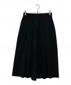 me ISSEY MIYAKEミーイッセイ ミヤケ）の古着「タックプリーツワイドパンツ」｜ブラック