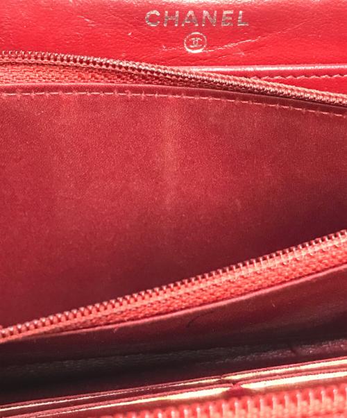 CHANEL（シャネル）CHANEL (シャネル) カメリアラウンドファスナー財布 レッドの古着・服飾アイテム