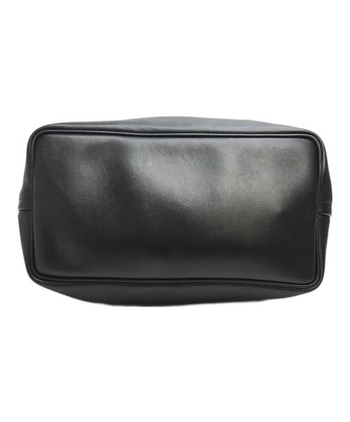 PRADA（プラダ）PRADA (プラダ) ポーチ付ショルダーバッグ ブラックの古着・服飾アイテム