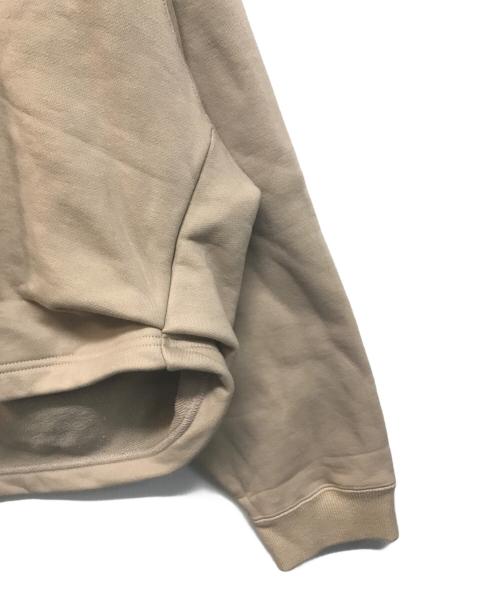 COGTHEBIGSMOKE（コグザビッグスモーク）COGTHEBIGSMOKE (コグザビッグスモーク) KAYA TUCKED HEM TOP（スウェットシャツ） ベージュ サイズ:SIZE 1 未使用品の古着・服飾アイテム