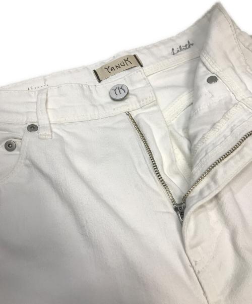 YANUK（ヤヌーク）YANUK (ヤヌーク) SpillProof加工ワイドストレートデニムパンツLILITH ホワイト サイズ:W24の古着・服飾アイテム