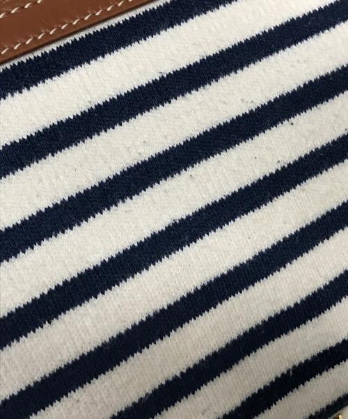 CELINE（セリーヌ）CELINE (セリーヌ) トリオンフ チェーン ショルダーバッグ ネイビー×ホワイト×ブラウンの古着・服飾アイテム
