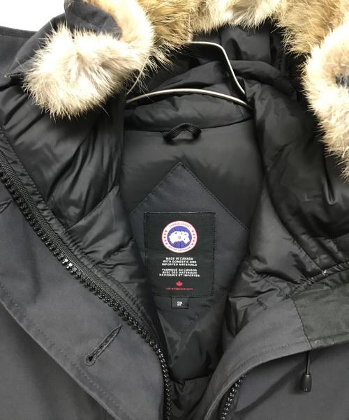 CANADA GOOSE（カナダグース）CANADA GOOSE (カナダグース) CHARLOTTE PARKA（シャーロット・パーカ） ネイビー サイズ:SIZE Sの古着・服飾アイテム