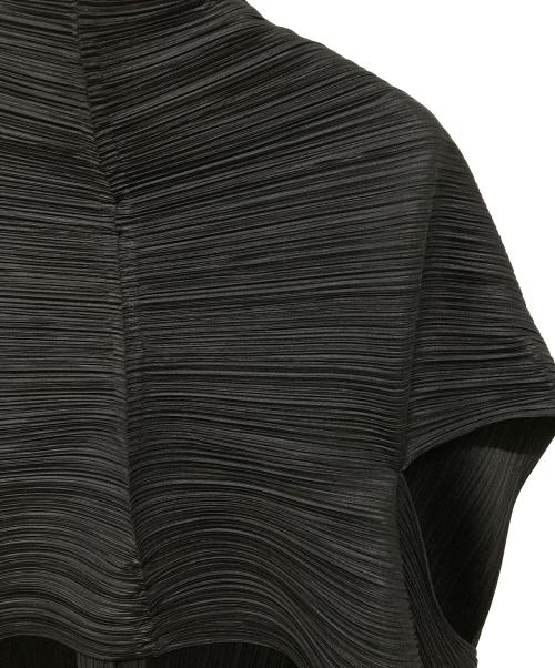 PLEATS PLEASE（プリーツプリーズ）PLEATS PLEASE (プリーツプリーズ) 変形プリーツベスト ブラック サイズ:FREEの古着・服飾アイテム