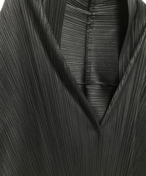 PLEATS PLEASE（プリーツプリーズ）PLEATS PLEASE (プリーツプリーズ) 変形プリーツベスト ブラック サイズ:FREEの古着・服飾アイテム