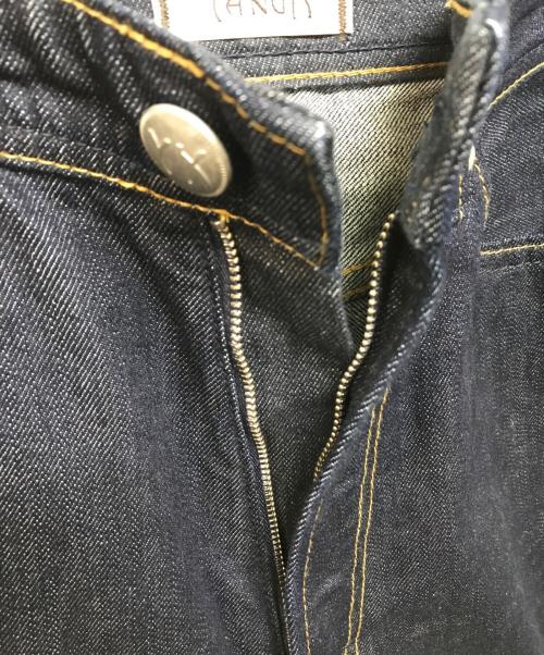 YANUK（ヤヌーク）YANUK (ヤヌーク) ルーズストレートデニムパンツ JOAN インディゴ サイズ:SIZE 21の古着・服飾アイテム