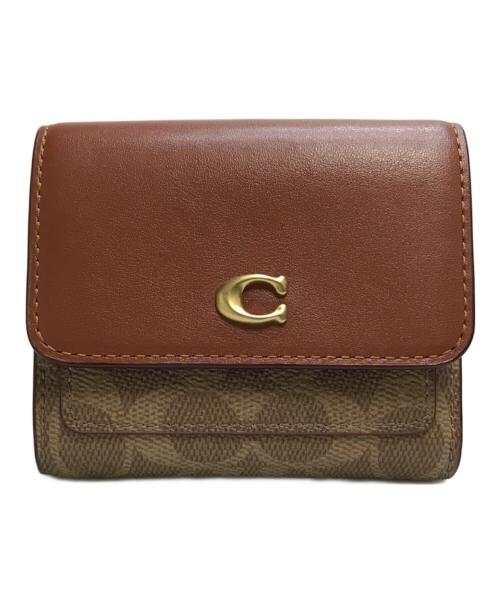 COACH（コーチ）COACH (コーチ) ミラ スモール フラップ ウォレット ブラウンの古着・服飾アイテム