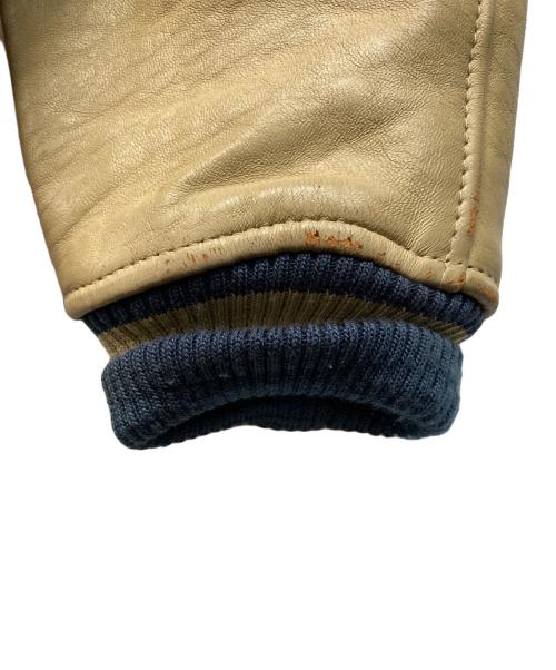 AVIREX（アヴィレックス）AVIREX (アヴィレックス) ラムレザースタジャン ネイビー×ベージュ サイズ:Mの古着・服飾アイテム