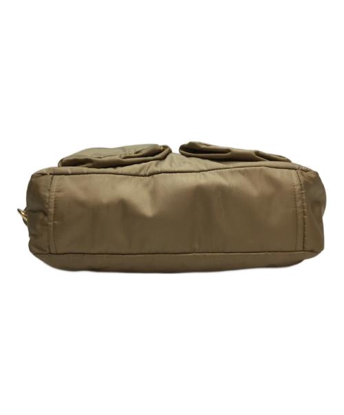 MIU MIU（ミュウミュウ）MIU MIU (ミュウミュウ) ナイロンショルダーバッグ ベージュの古着・服飾アイテム