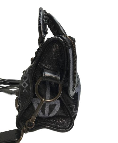 BALENCIAGA（バレンシアガ）BALENCIAGA (バレンシアガ) クラシックミニシティグラフィックペイント 2WAYバッグ ブラックの古着・服飾アイテム