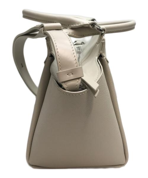 Maison Margiela（メゾンマルジェラ）Maison Margiela (メゾンマルジェラ) スナッチドトートバッグ アイボリーの古着・服飾アイテム