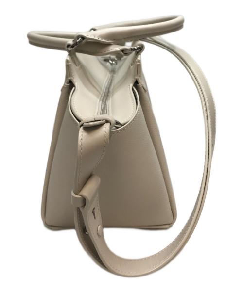 Maison Margiela（メゾンマルジェラ）Maison Margiela (メゾンマルジェラ) スナッチドトートバッグ アイボリーの古着・服飾アイテム