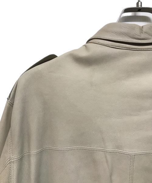 SERAPHIN（セラフィン）SERAPHIN (セラフィン) レザーシャツジャケット アイボリー サイズ:SIZE 50の古着・服飾アイテム