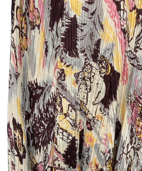 PLEATS PLEASE（プリーツプリーズ）PLEATS PLEASE (プリーツプリーズ) 赤ずきん柄 プリーツスカート ベージュ サイズ:SIZE 3の古着・服飾アイテム