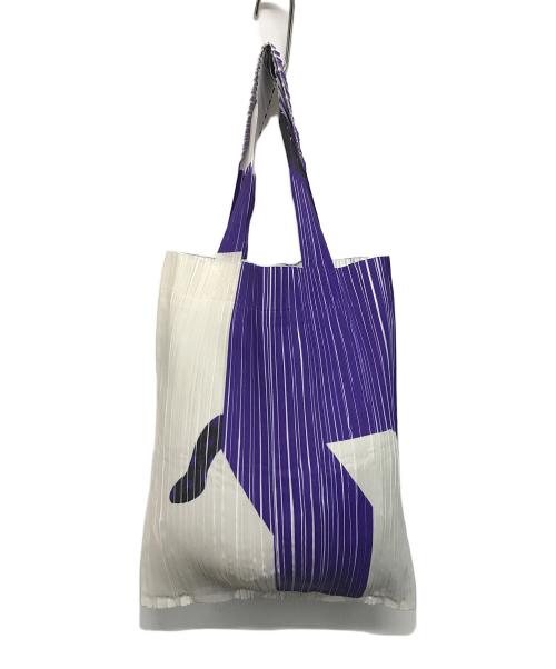 PLEATS PLEASE（プリーツプリーズ）PLEATS PLEASE (プリーツプリーズ) Kazumasa NAGAI (カズマサ ナガイ) トートバッグ ホワイト×ネイビーの古着・服飾アイテム