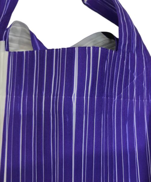 PLEATS PLEASE（プリーツプリーズ）PLEATS PLEASE (プリーツプリーズ) Kazumasa NAGAI (カズマサ ナガイ) トートバッグ ホワイト×ネイビーの古着・服飾アイテム