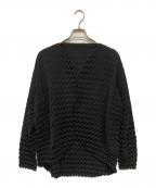 ISSEY MIYAKEイッセイミヤケ）の古着「ジグザグプリーツジャケット」｜ブラック