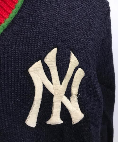 GUCCI（グッチ）GUCCI (グッチ) NEW YORK YANKEES (ニューヨークヤンキース) フロントNY刺繍 Vネック ニット セーター ネイビー サイズ:Sの古着・服飾アイテム