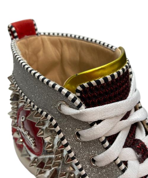 Christian Louboutin（クリスチャン・ルブタン）Christian Louboutin (クリスチャン・ルブタン) スパイクパテントハイカットスニーカー シルバー サイズ:SIZE 40の古着・服飾アイテム