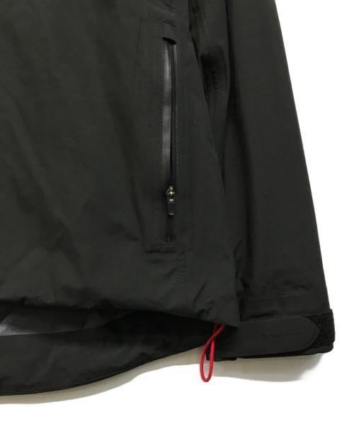 District Vision（ディストリクトヴィジョン）District Vision (ディストリクトヴィジョン) 3 Layer Waterproof Mountain Shell（スリー・レイヤー・ウォータープルーフ・マウンテン・シェル） ブラック サイズ:Sの古着・服飾アイテム