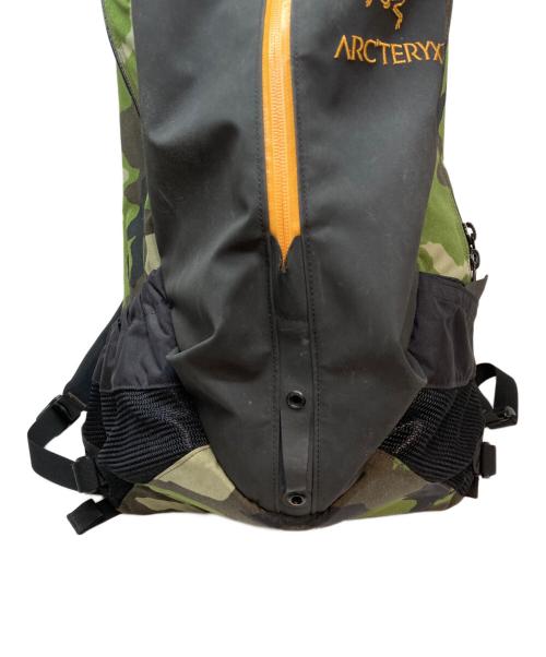 ARC'TERYX（アークテリクス）ARC'TERYX (アークテリクス) BEAMS (ビームス) 別注リュック オリーブ×ブラックの古着・服飾アイテム