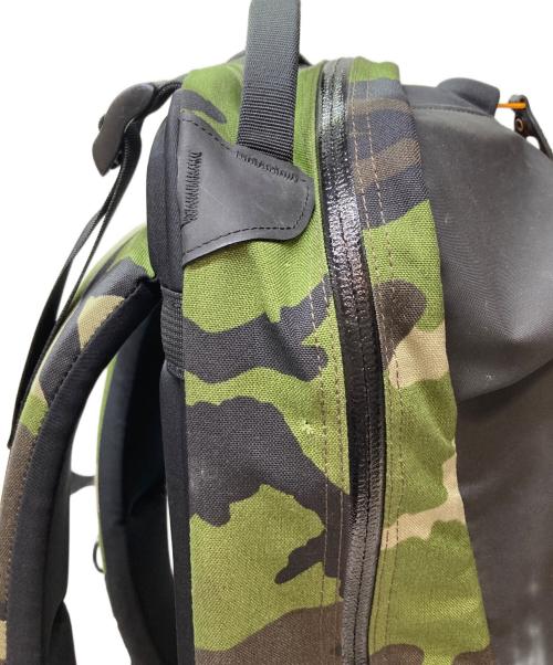 ARC'TERYX（アークテリクス）ARC'TERYX (アークテリクス) BEAMS (ビームス) 別注リュック オリーブ×ブラックの古着・服飾アイテム