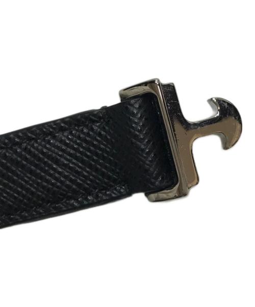 PRADA（プラダ）PRADA (プラダ) サフィアーノレザー ブレスレット ブラック サイズ:Mの古着・服飾アイテム