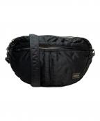 PORTERポーター）の古着「ハーフムーンショルダーバッグ」｜ブラック