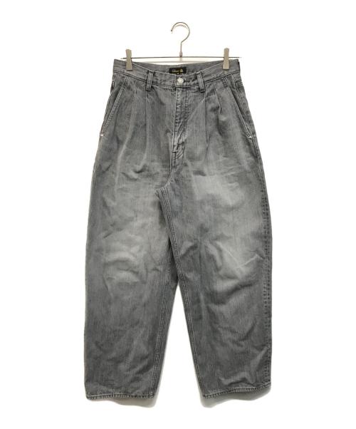 DRAWER（ドゥロワー）Drawer (ドゥロワー) 3タックカーブデニム グレー サイズ:SIZE 38の古着・服飾アイテム