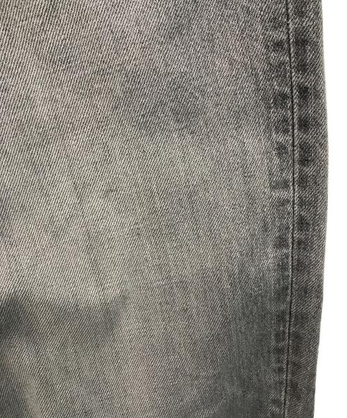 DRAWER（ドゥロワー）Drawer (ドゥロワー) 3タックカーブデニム グレー サイズ:SIZE 38の古着・服飾アイテム