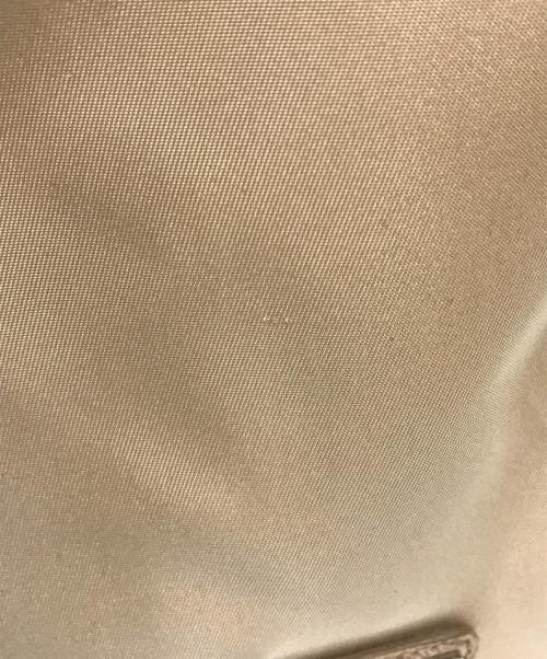 PRADA（プラダ）PRADA (プラダ) Re Nylon巾着ショルダーバッグ ベージュ CAMMEOの古着・服飾アイテム