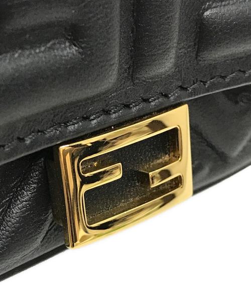 FENDI（フェンディ）FENDI (フェンディ) ナノバゲット NANO BAGUETTE チェーンウォレット ブラック×ゴールドの古着・服飾アイテム