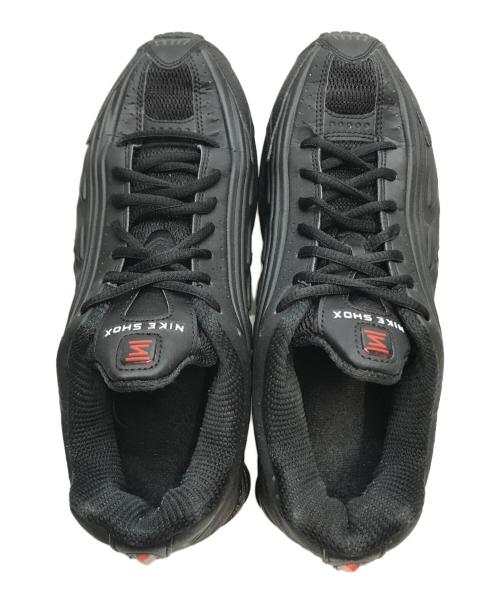 NIKE（ナイキ）NIKE (ナイキ) WMNS SHOX R4 ショックス ブラック サイズ:27.5cmの古着・服飾アイテム
