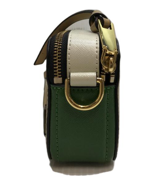Marc by Marc Jacobs（マークバイマークジェイコブス）Marc by Marc Jacobs (マークバイマークジェイコブス) ザ スナップショット ショルダーバッグ ベージュの古着・服飾アイテム