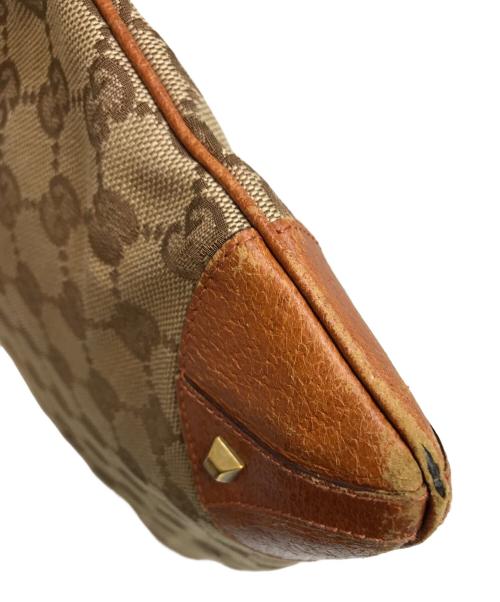 GUCCI（グッチ）GUCCI (グッチ) スタッズショルダーバッグ ブラウンの古着・服飾アイテム