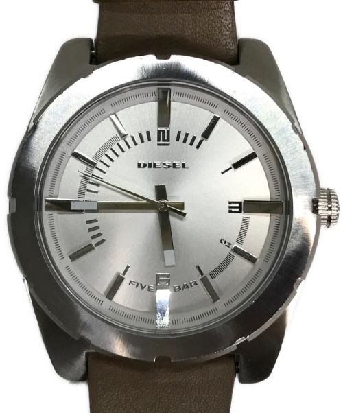 DIESEL（ディーゼル）DIESEL (ディーゼル) 腕時計 シルバーの古着・服飾アイテム
