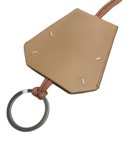 Maison Margiela（メゾンマルジェラ）Maison Margiela (メゾンマルジェラ) クロシェットネックレス ベージュの古着・服飾アイテム