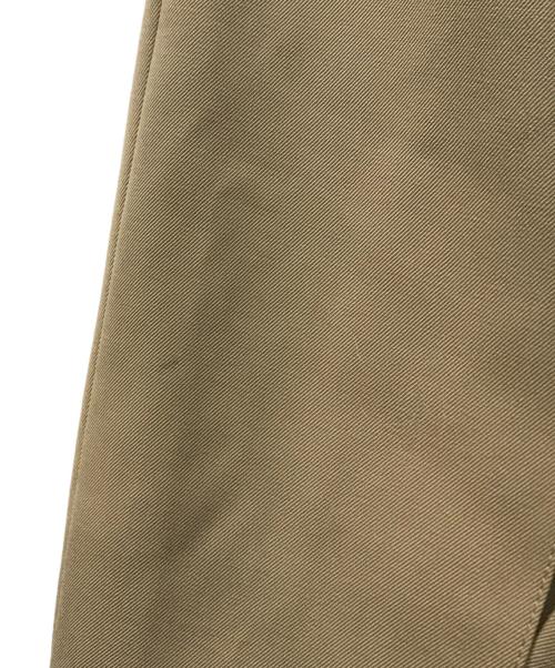 ADER error（アーダーエラー）ADER error (アーダーエラー) タックスラックス ベージュ サイズ:A3の古着・服飾アイテム