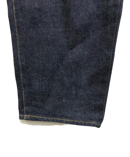 STONE ISLAND（ストーンアイランド）STONE ISLAND (ストーンアイランド) ボタンフライストレートデニムパンツ インディゴ サイズ:SIZE 34の古着・服飾アイテム