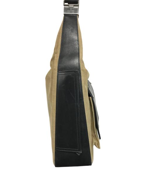 GUCCI（グッチ）GUCCI (グッチ) ショルダーバッグ ベージュ×ブラックの古着・服飾アイテム