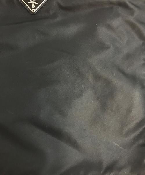 PRADA（プラダ）PRADA (プラダ) ナイロンショルダーバッグ ブラックの古着・服飾アイテム