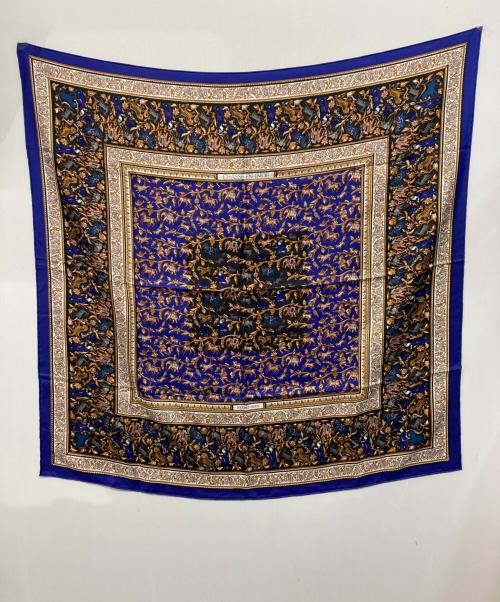 HERMES（エルメス）HERMES (エルメス) シルクスカーフ ネイビー×ブラウンの古着・服飾アイテム